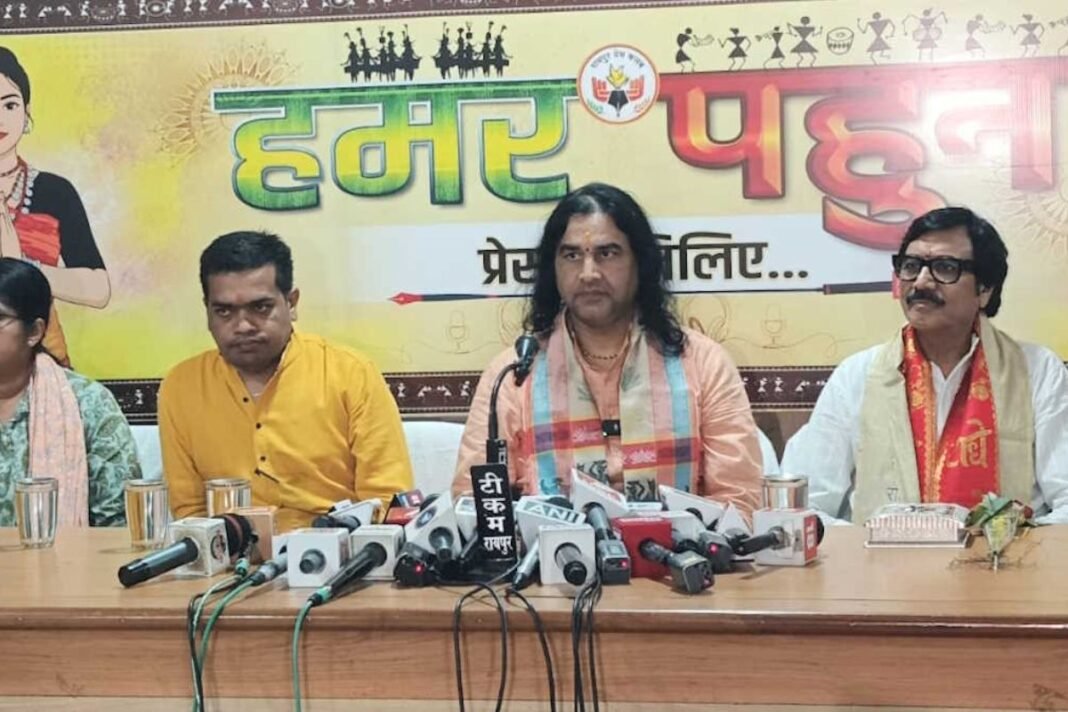 Demand For Religious Reservation In Parliament: संसद में धर्माचरित लोगों के लिए आरक्षित हों 50 सीटें: कथावाचक देवकी नंदन ठाकुर का बड़ा बयान Demand For Religious Reservation In Parliament: संसद में धर्माचरित लोगों के लिए आरक्षित हों 50 सीटें: कथावाचक देवकी नंदन ठाकुर का बड़ा बयान