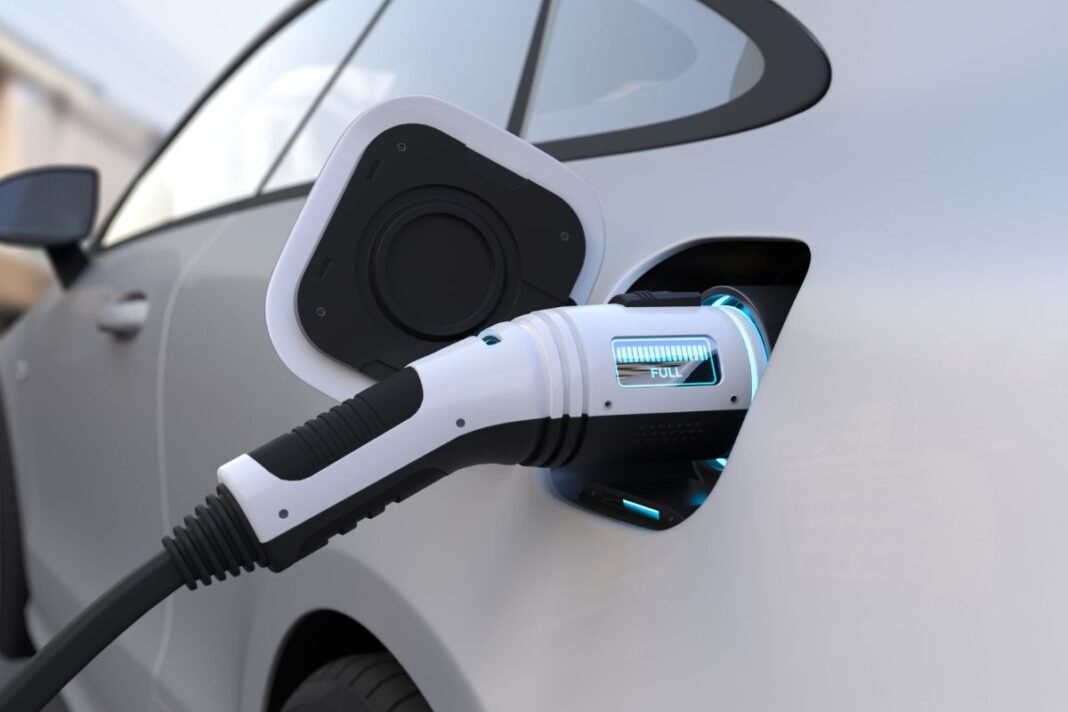 Costly EV Protection: पेट्रोल-डीजल के मुकाबले क्यों महंगा होता है इलेक्ट्रिक कार का इंश्योरेंस? जानें इसके पीछे की मुख्य वजहें Costly EV Protection: पेट्रोल-डीजल के मुकाबले क्यों महंगा होता है इलेक्ट्रिक कार का इंश्योरेंस? जानें इसके पीछे की मुख्य वजहें