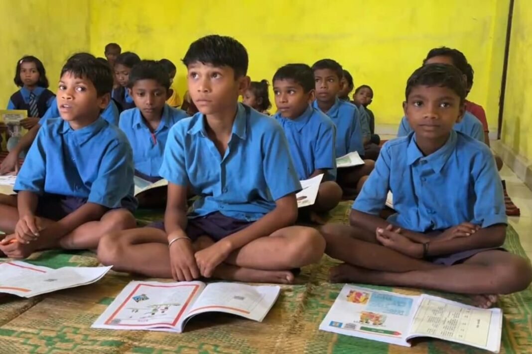 New Textbooks in Chhattisgarh: छत्तीसगढ़ स्कूल ब्रेकिंग न्यूज़: कक्षा 5वीं, 7वीं और 8वीं का पाठ्यक्रम बदलेगा, देखें डिटेल्स New Textbooks in Chhattisgarh: छत्तीसगढ़ स्कूल ब्रेकिंग न्यूज़: कक्षा 5वीं, 7वीं और 8वीं का पाठ्यक्रम बदलेगा, देखें डिटेल्स