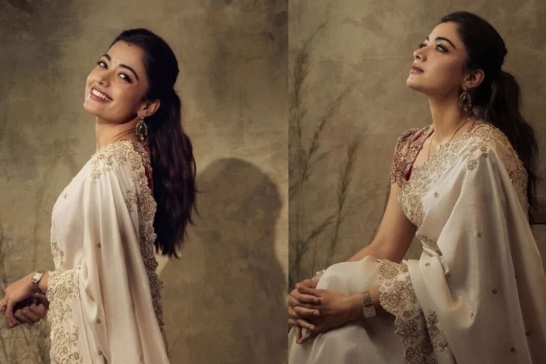 Rashmika Mandanna Saree Look: 1.68 लाख की आइवरी सिल्क साड़ी में ‘नेशनल क्रश’ रश्मिका मंदाना का रॉयल अंदाज, लाल कढ़ाईदार ब्लाउज ने खींचा सबका ध्यान Rashmika Mandanna Saree Look: 1.68 लाख की आइवरी सिल्क साड़ी में ‘नेशनल क्रश’ रश्मिका मंदाना का रॉयल अंदाज, लाल कढ़ाईदार ब्लाउज ने खींचा सबका ध्यान