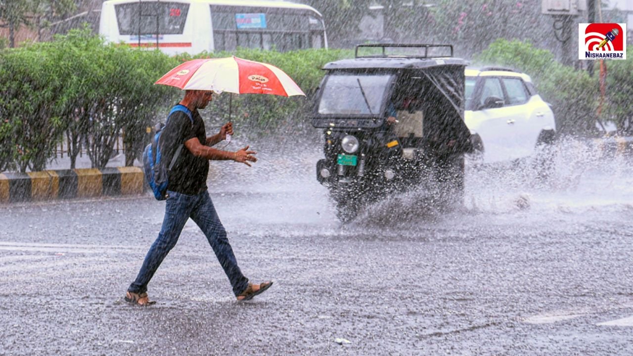 MP Monsoon Alert: मध्यप्रदेश में 55 से ज्यादा जिलों में बारिश का अलर्ट! गरज-चमक और तेज हवाओं की चेतावनी
