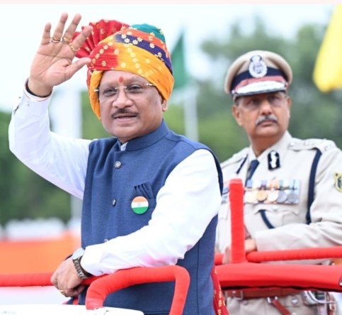 CM Vishnu Deo Sai: स्वतंत्रता दिवस पर CM साय की बड़ी घोषणा: 6,671 सरकारी स्कूलों में बेटियों के लिए बनेंगे नए शौचालय