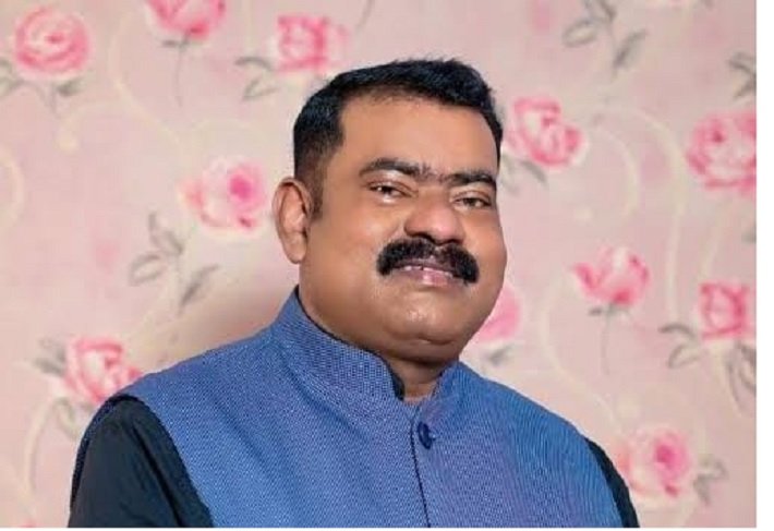 Pharasgaon News: बहुप्रतीक्षित बड़े डोंगर-कोनगुड़ सड़क के नवीनीकरण को मिली मंजूरी, विधायक नीलकंठ टेकाम ने विधानसभा में प्रमुखता से उठाया था मुद्दा