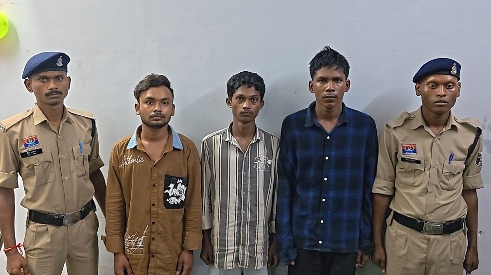 Raipur Crime: पुरानी रंजिश में युवक की हत्या, चाकू से हमला करने वाले 4 आरोपी गिरफ्तार; 4 नाबालिग भी हिरासत में