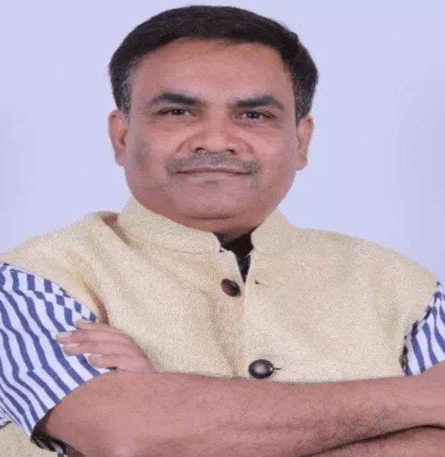 Raipur News: सराफा कारोबारी पर वक्फ संपत्ति पर कब्जे का आरोप, 45 दिन में जगह खाली करने का नोटिस