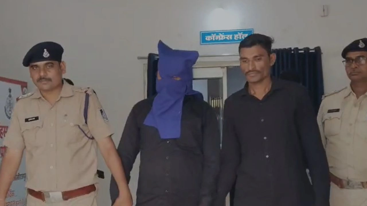 Alirajpur Fake Transfer: CM मोहन यादव के नाम से फर्जी ट्रांसफर आदेश, आयुष डॉक्टर का तबादला कराने की कोशिश; एक आरोपी गिरफ्तार