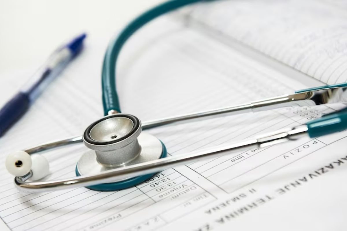 Hospital Fraud Prevention Tips: अस्पताल में भर्ती होने से पहले जान लें ये 5 बातें: नहीं होंगे धोखाधड़ी और ओवरचार्जिंग के शिकार