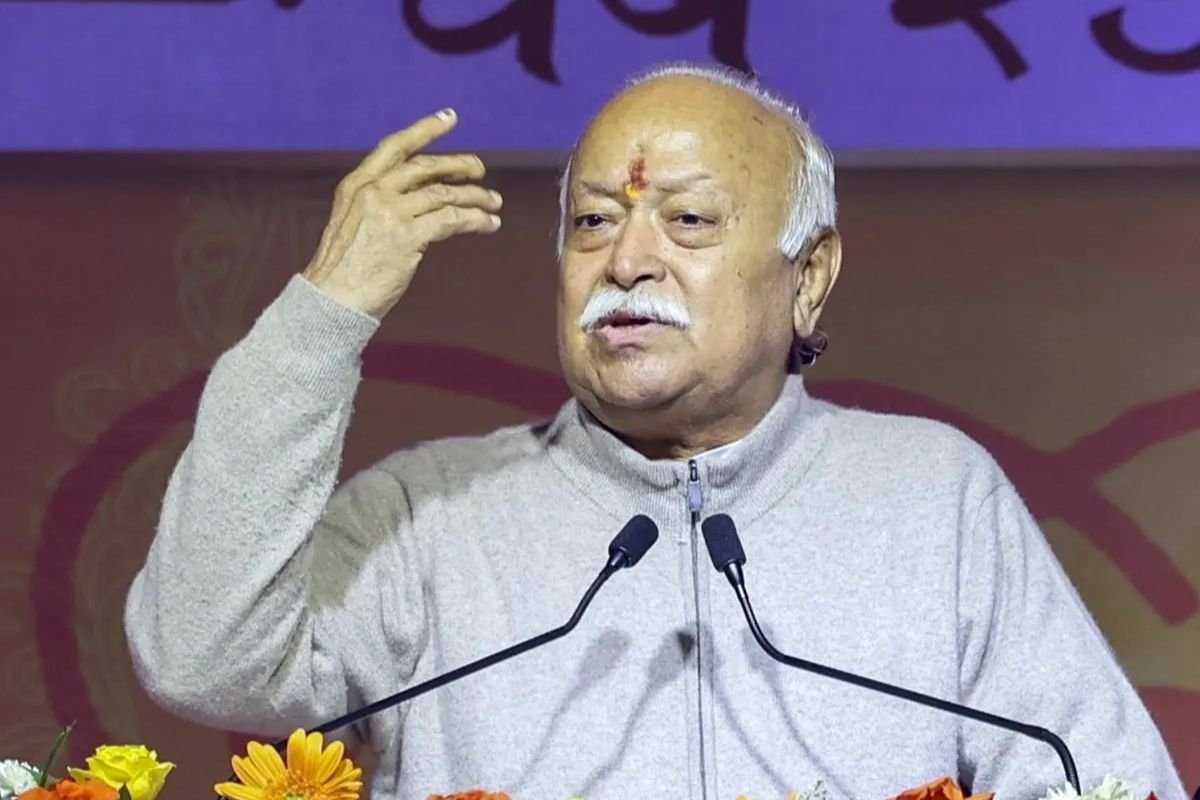Mohan Bhagwat US Speech Reactions: भागवत के ‘विविधता में एकता’ बयान पर घमासान: कपिल सिब्बल बोले—विदेश में समझदारी की बातें, घर में चुप्पी