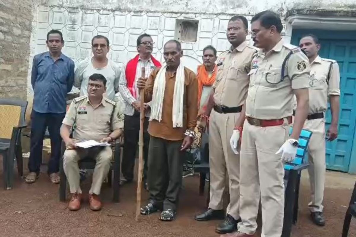 Janjgir Champa Property Dispute Murder: संपत्ति विवाद में खूनी संघर्ष, देवर ने डंडे से पीट-पीटकर भाभी को उतारा मौत के घाट; भाई की हालत गंभीर