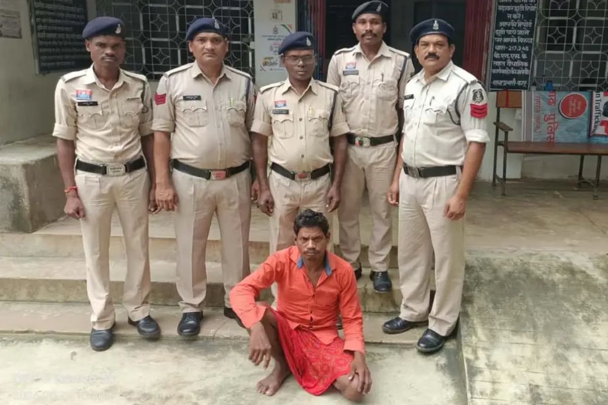 Raigarh Police Forensic Evidence Wife Murder: रायगढ़ में सनसनीखेज वारदात: आंगन से मिले हड्डियों के अवशेषों से खुला मर्डर का राज, आरोपी गिरफ्तार