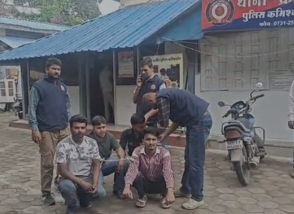 Indore News: इंदौर में फर्जी SIM का बड़ा नेटवर्क बेनकाब क्राइम ब्रांच ने 3 आरोपियों को दबोचा लाख की साइबर ठगी के मिले सुराग