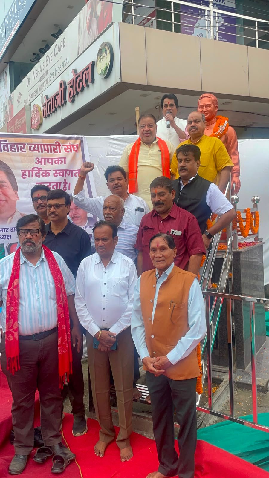 Atal Bihari Vajpayee Death Anniversary Avanti Vihar Raipur: अवंती विहार में अटल जी की पुण्यतिथि पर पुष्पांजलि सभा: सांसद बृजमोहन अग्रवाल, सुनील सोनी और पुरंदर मिश्रा ने अर्पित की श्रद्धांजलि
