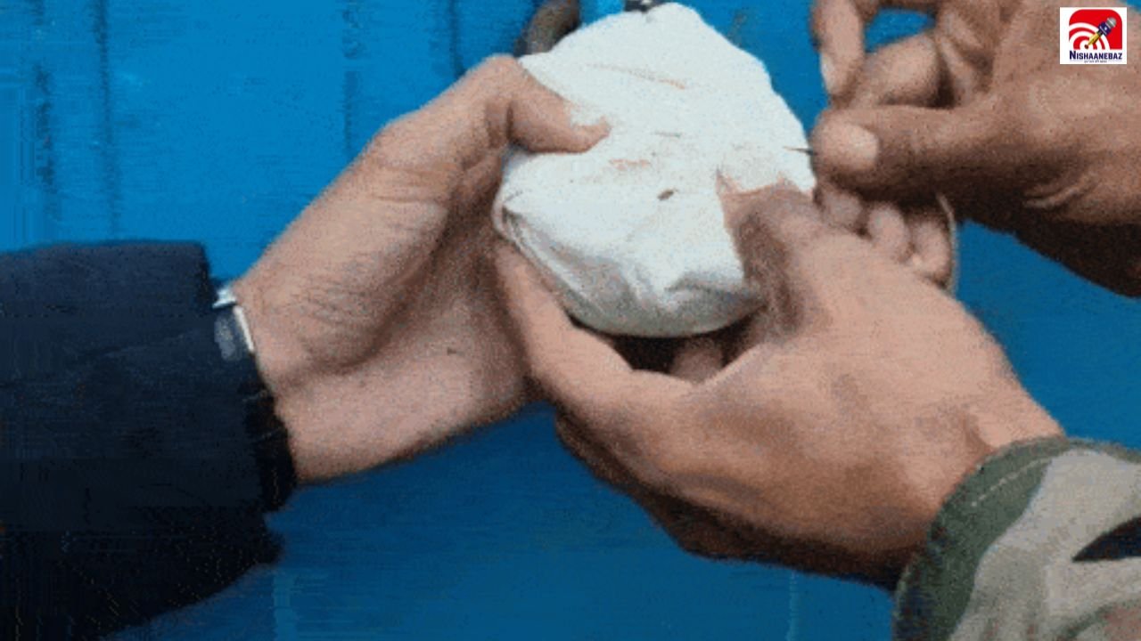 MP News: रक्षाबंधन से पहले भिंड में बड़ा खुलासा! गंदगी में बन रही थी सेवईं-नूडल्स, 4 लाख का माल जब्त