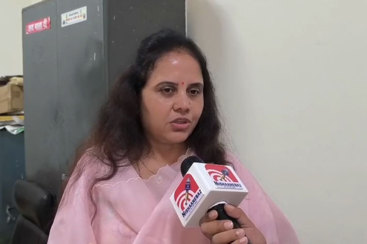 Raipur Municipal Corporation Drainage Work: शहर की झुग्गी-झोपड़ियों और सड़कों में पानी भरने पर निशानेबाज से खास बातचीत: जल्द निकलेगा स्थायी समाधान