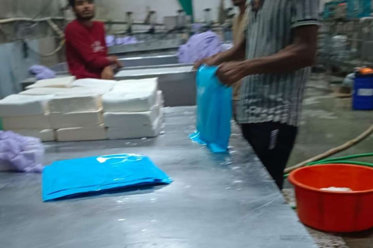 Sehore Fake Paneer Raid: सीहोर की रुद्रांश डेयरी में उड़नदस्ते का छापा, 25 क्विंटल प्रतिबंधित नकली ‘एनालॉग पनीर’ जब्त