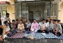 KTU Students Protest: KTU के छात्रों का फूटा गुस्सा, कुकर-कढ़ाई और थाली लेकर किया प्रदर्शन, हॉस्टल की बदहाल व्यवस्था सुधारने की मांग KTU Students Protest