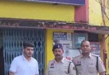 Shoaib Dhebar arrested: 25 करोड़ की फिरौती… विदेशी नंबर से धमकी, पुलिस ने खोला पूरा राज, आखिर कौन था मैसेज के पीछे? आरोपी शोएब ढेबर गिरफ्तार Shoaib Dhebar arrested