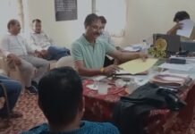 Khandva News: ठेकेदार से मांगे 55 हजार, पहली किश्त लेते ही पहुंच गई लोकायुक्त टीम; NVDA इंजीनियर गिरफ्तार Khandva News
