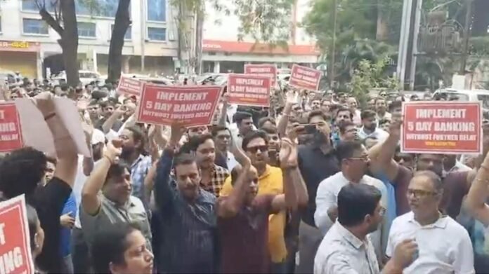 Bank Strike Bank Strike