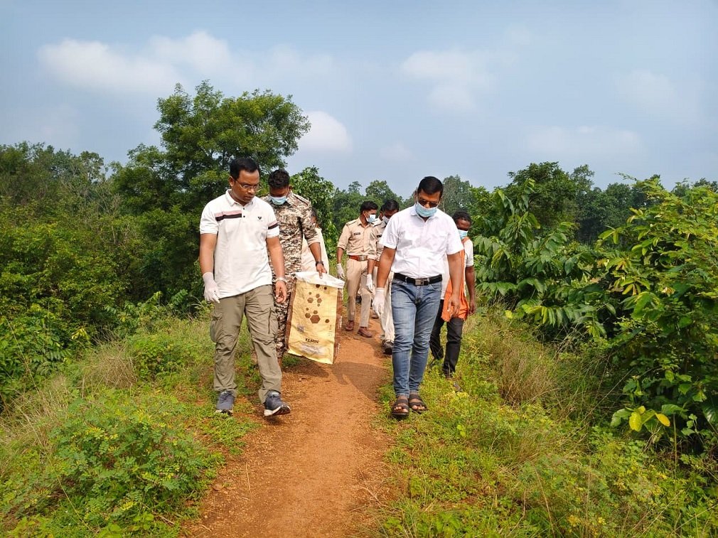 Gharghoda News: विश्व सफाई दिवस पर घरघोड़ा में कार्यक्रम, पानीखेत के ग्रामीणों ने सड़क और प्रदूषण की समस्या उठाई