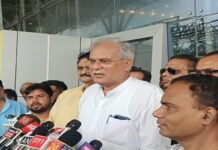Politics News: स्मृति ईरानी को BJP प्रभारी बनाए जाने पर भूपेश बघेल का तंज, बोले- ‘वनवास खत्म हुआ, घायल शेरनी हैं’ Politics News