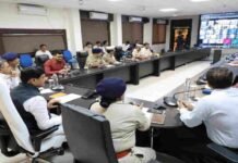 MP News: लगातार बारिश के बीच CM मोहन यादव ने संभाली कमान, SDRF सेंटर पहुंचकर राहत-बचाव की समीक्षा