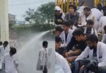 MP News: GMC भोपाल में सीनियर डॉक्टरों के मैदान में उतरते ही गरमाया माहौल,आज पूरी तरह ठप हो जाएंगी स्वास्थ्य सेवाएं?