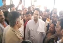 Rajeev Dansena Arrest Controversy Raigarh: अविश्वास प्रस्ताव से पहले उपसरपंच गिरफ्तार; पुलिस पर पंचों को डराने-धमकाने का आरोप, निष्पक्ष जांच की मांग