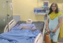 Mungeli Minds Eye School Student High Tension Wire Accident: मुंगेली के माइंड्स आई स्कूल में मटका फोड़ के दौरान बड़ा हादसा, हाईटेंशन तार से झुलसा छात्र वैभव