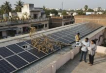 Solar Panel Insurance Guide: लाखों का सोलर सिस्टम होगा सुरक्षित, बीमा लेते समय रखें इन बातों का ख्याल