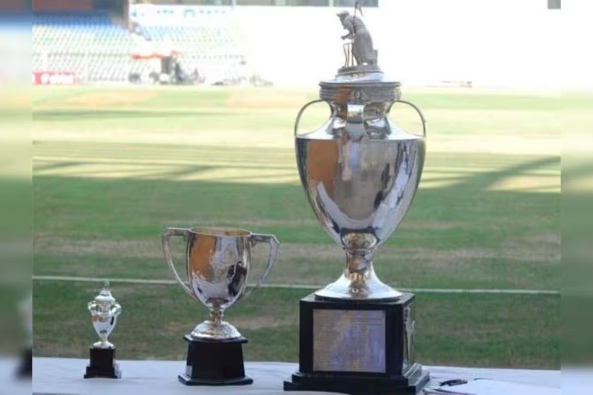 Ranji Trophy Hyderabad Team Announced: रणजी ट्रॉफी के लिए हैदराबाद टीम का हुआ एलान, मोहम्मद सिराज को सौंपी गई कमान