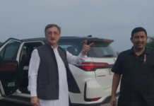 Narsinghpur News: सड़क पर तड़पते घायल को देख सांसद विवेक तन्खा ने रुकवाया काफिला, फॉलो गाड़ी से पहुंचाया अस्पताल