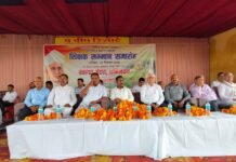 MP News: सीधी शिक्षक सम्मान समारोह में पूर्व मंत्री कमलेश्वर पटेल ने शिक्षकों को किया सम्मानित, बोले- राष्ट्र निर्माण में गुरु की भूमिका अहम