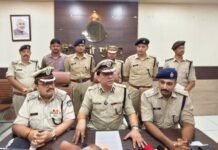 Jayant Kanchan Jewellers Robbery: कंचन ज्वेलर्स डकैती कांड में बड़ा एक्शन, सोने-चांदी के जेवरात और हथियार बरामद