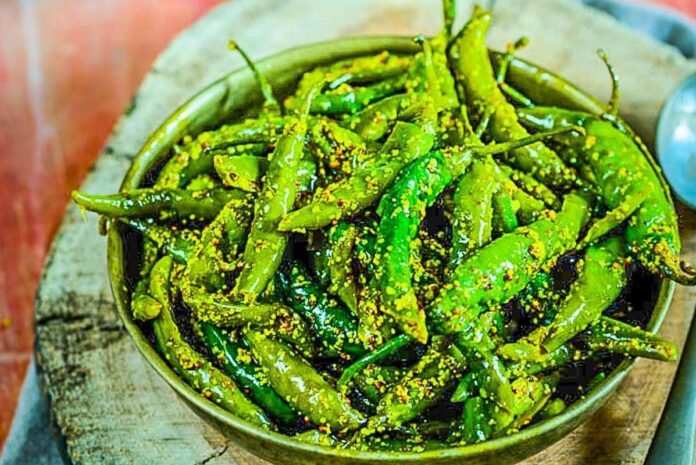 green-chilli-pickle