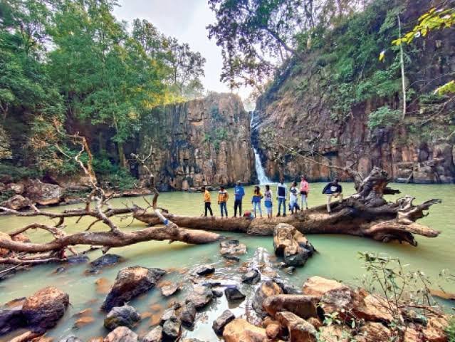 Chhattisgarh Tourism: घूमने का बना रहे हैं प्लान? छत्तीसगढ़ की इन जगहों पर मिलेगा सुकून