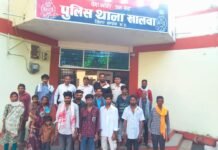 MP News: खंडवा पुलिस का बड़ा एक्शन, महाराष्ट्र में फंसे 22 मजदूरों को सकुशल वापस लाई टीम