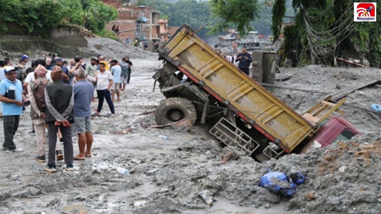 नेपाल में बाढ़ का कहर! 1,280 से ज्यादा मौतें, हजारों लोग गायब, सुरंगों में फंसे लोगों की तलाश जारी