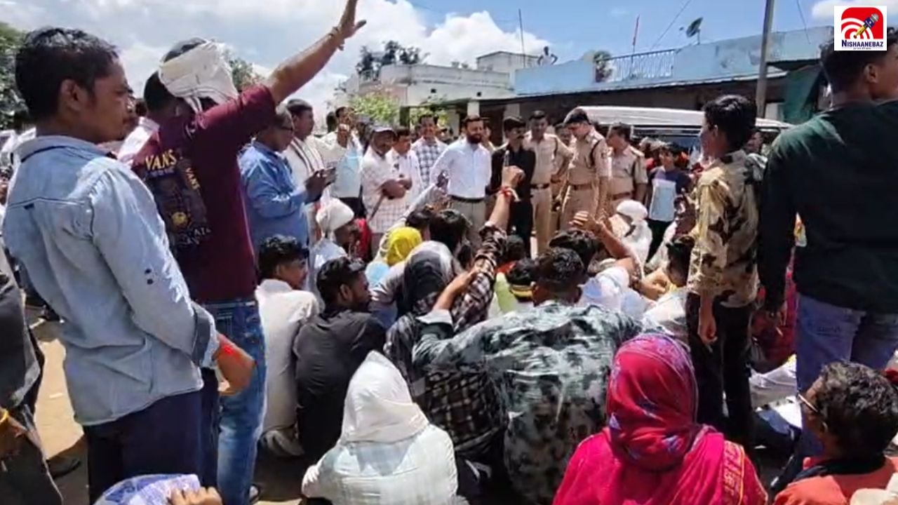 MP News: सड़क नहीं मिली तो ग्रामीणों ने हाईवे ही रोक दिया, 2 घंटे चक्काजाम से मचा हड़कंप