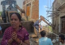 Raipur Bulldozer Action: रावतपुरा फेस-2 में 40 मकानों पर कार्रवाई की तैयारी! पहुंचे 1 दर्जन से ज्यादा बुलडोजर