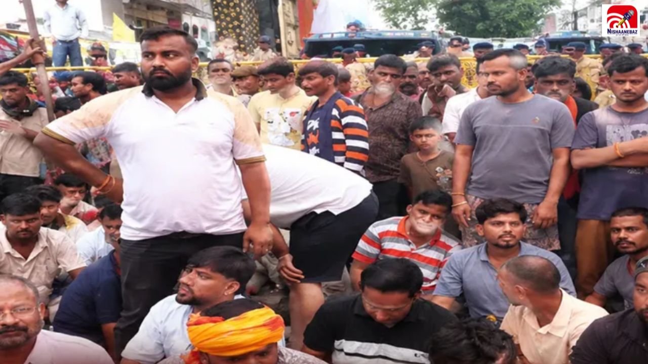 CG News: सिमगा में गणेश विसर्जन के बाद हंगामा, पुलिस पर तीन पार्षदों को पीटने का आरोप