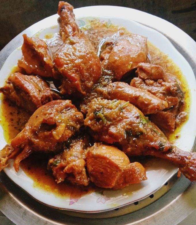 Chicken Recipe: देसी अंदाज में बनाएं छत्तीसगढ़ी चिकन, रेसिपी कर लें नोट