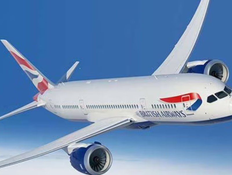 British Airways flight: ब्रिटिश एयरवेज की फ्लाइट में इमरजेंसी, 37 हजार फीट से तेजी से नीचे आया विमान; 7700 सिग्नल के बाद लंदन लौटी फ्लाइट