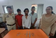 Raipur Crime: रायपुर में सूने मकान का ताला तोड़कर चोरी, 80 हजार की सोने-चांदी की ज्वेलरी के साथ 3 आरोपी गिरफ्तार Raipur Crime