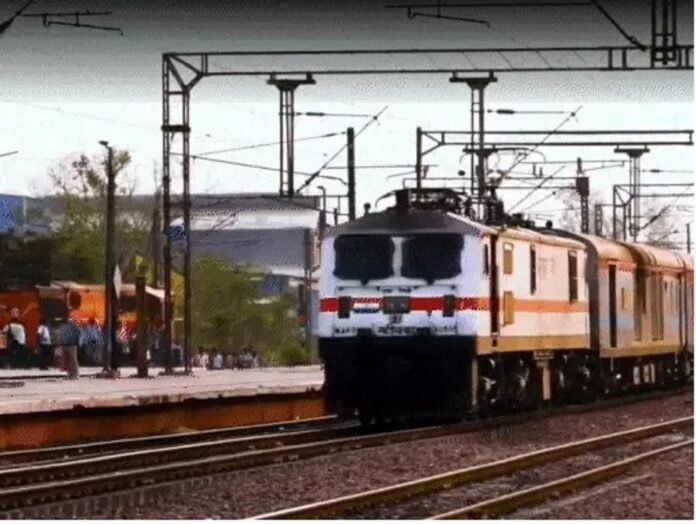 Train Cancelled Train Cancelled
