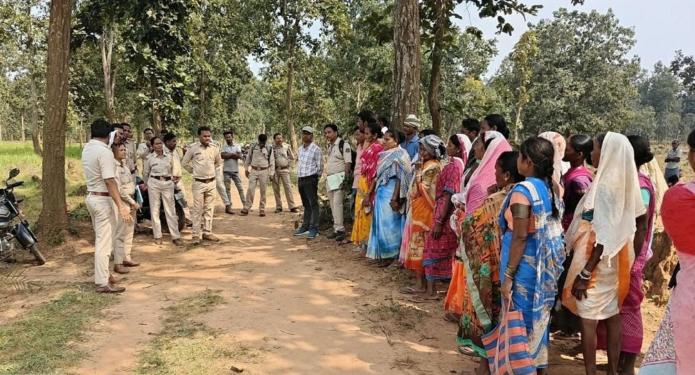 CG NEWS: अतिक्रमण हटाओ, जंगल बचाओ अभियान के तहत अवैध कोदो-कुटकी की फसल नष्ट