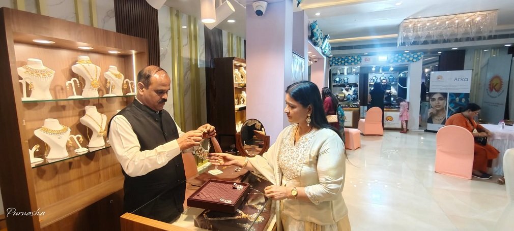 Raipur News: नागपुर वाले करण कोठारी ज्वेलर्स की रायपुर में तीसरी बार भव्य ज्वेलरी एग्ज़िबिशन, ग्राहकों के लिए आकर्षक ऑफर्स