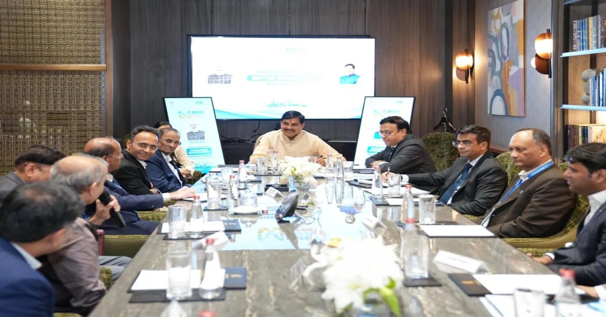 MP Job Opportunities: MP में निवेश की बंपर बारिश! मुंबई रोड शो में मिले ₹90 हजार करोड़ के प्रस्ताव, युवाओं के लिए रोजगार 
