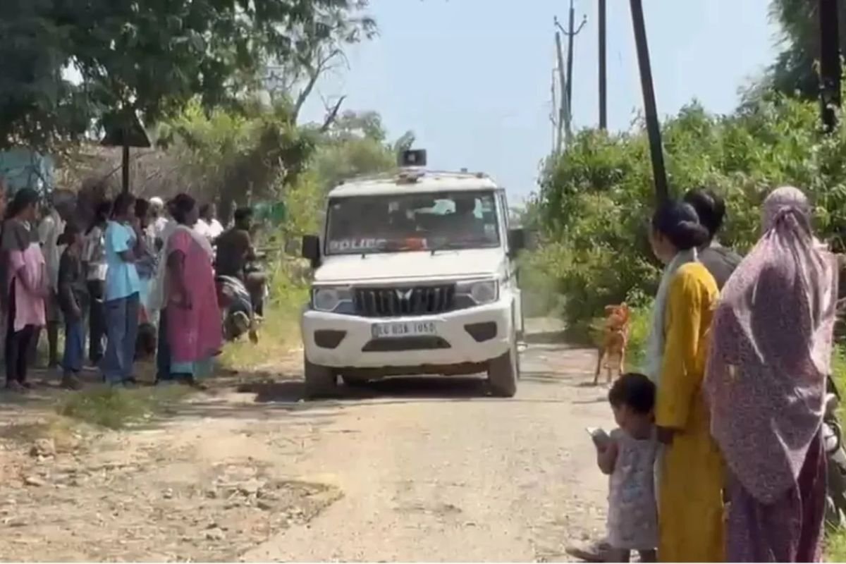 Ambikapur Crime News: करमा त्योहार पर दोस्त ही बने कातिल, गैरेज में कुल्हाड़ी से काटकर युवक की हत्या