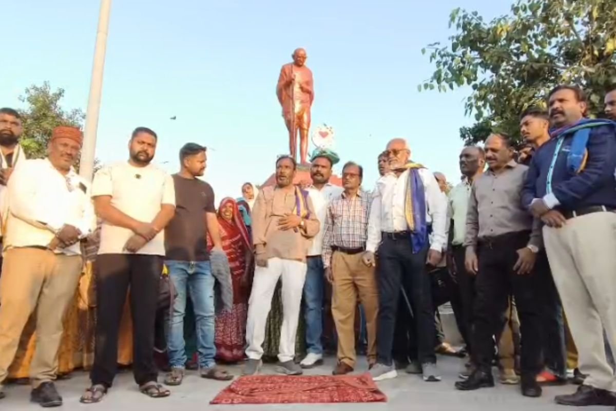 Indore Municipal Corporation Strike Controversy: सफाई कर्मचारियों की हड़ताल खत्म होने पर भड़का नया विवाद, वाल्मीकि समाज में फूटा गुस्सा